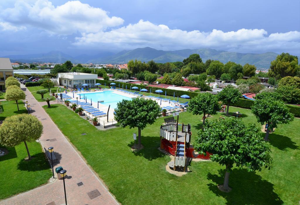 Residence Borgomare Albenga Exteriér fotografie