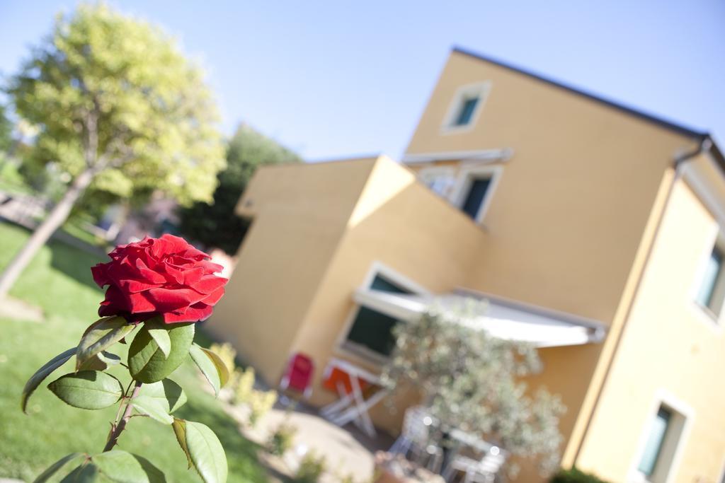Residence Borgomare Albenga Exteriér fotografie