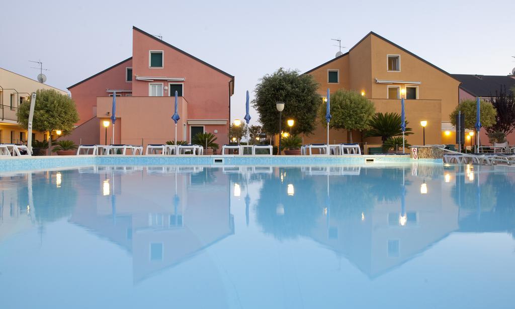 Residence Borgomare Albenga Exteriér fotografie
