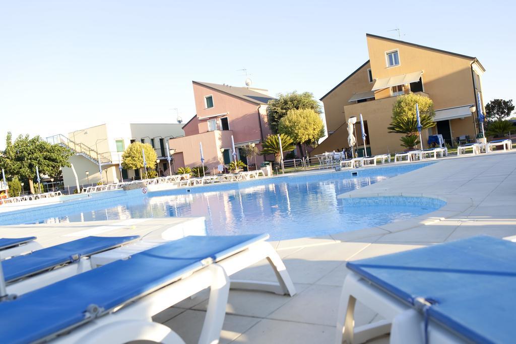 Residence Borgomare Albenga Exteriér fotografie